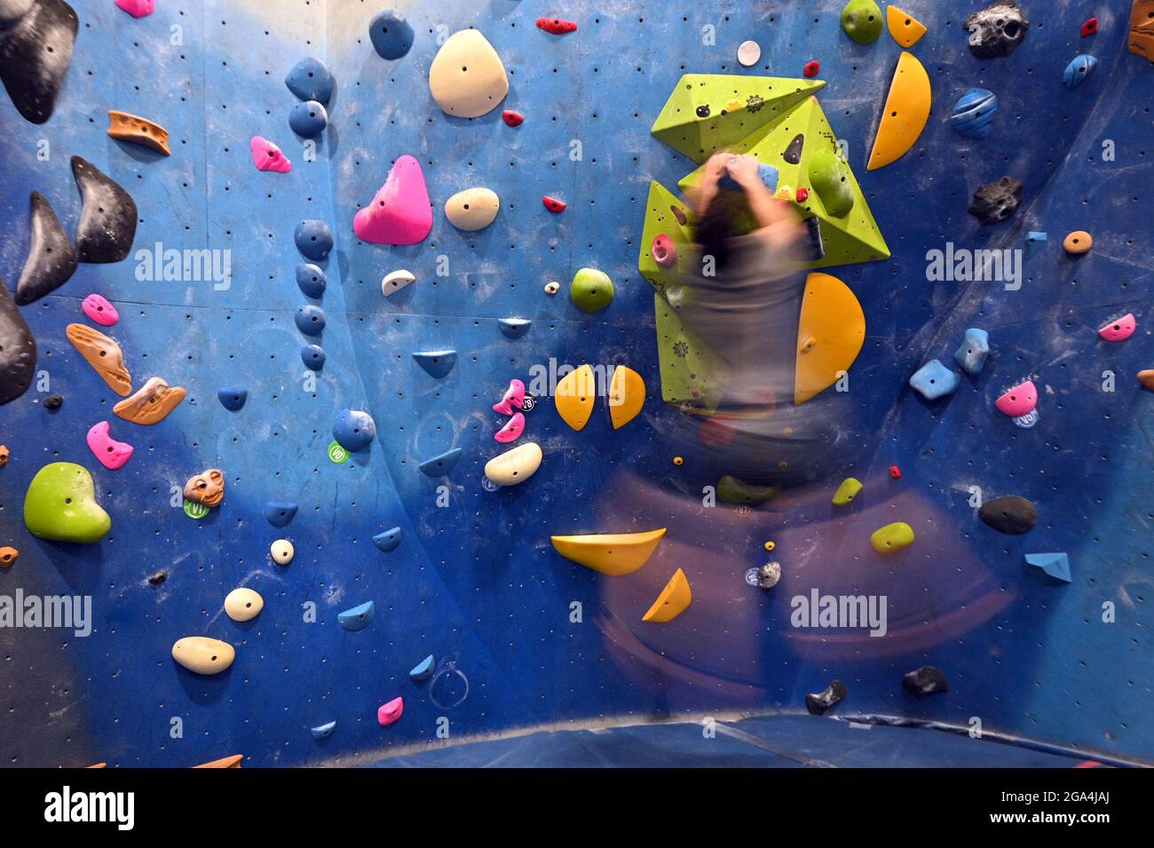 Rope captured hires stock photography and images Alamy