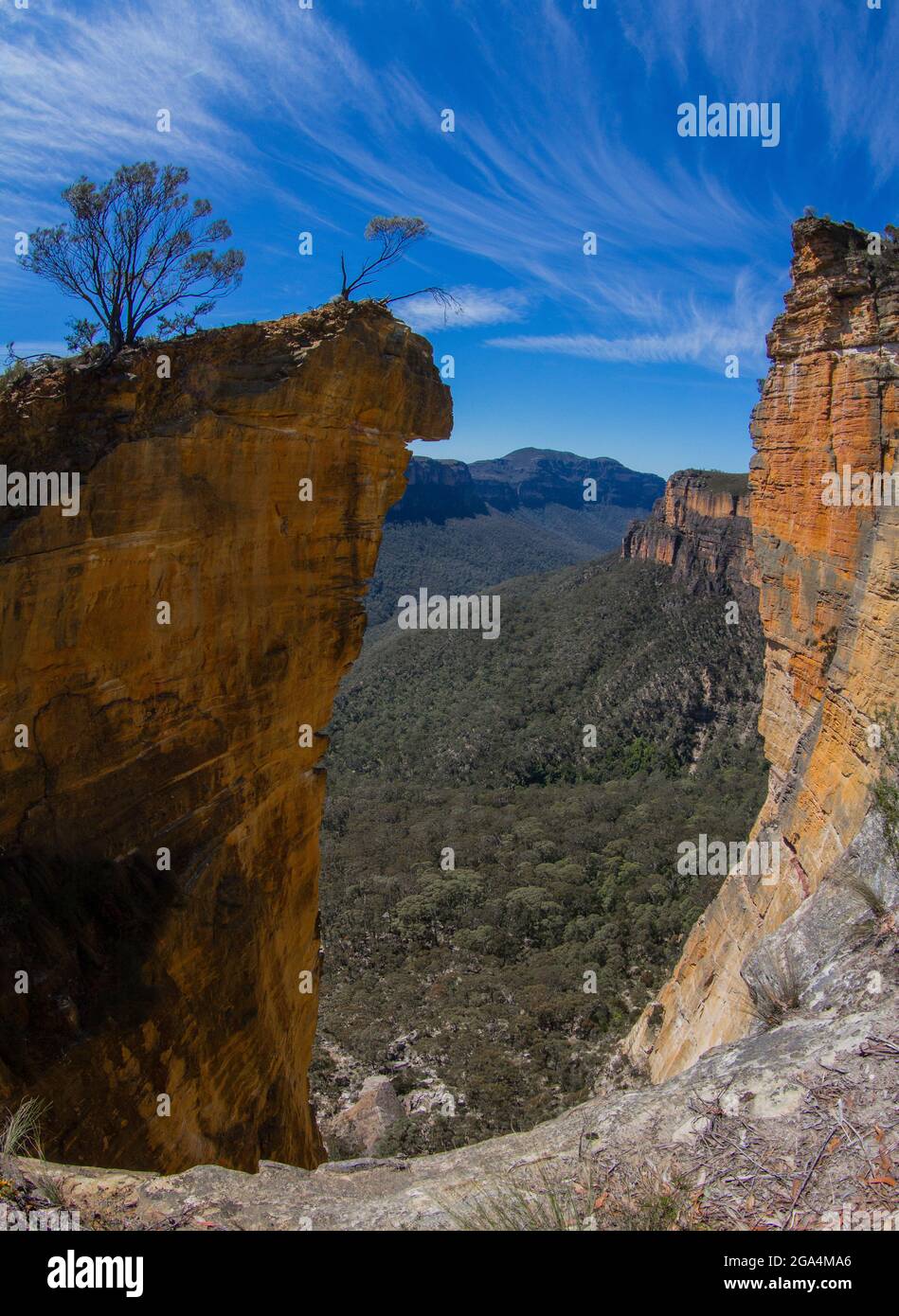 Hanging Rock Trail Hi Res Stock Photography And Images Alamy