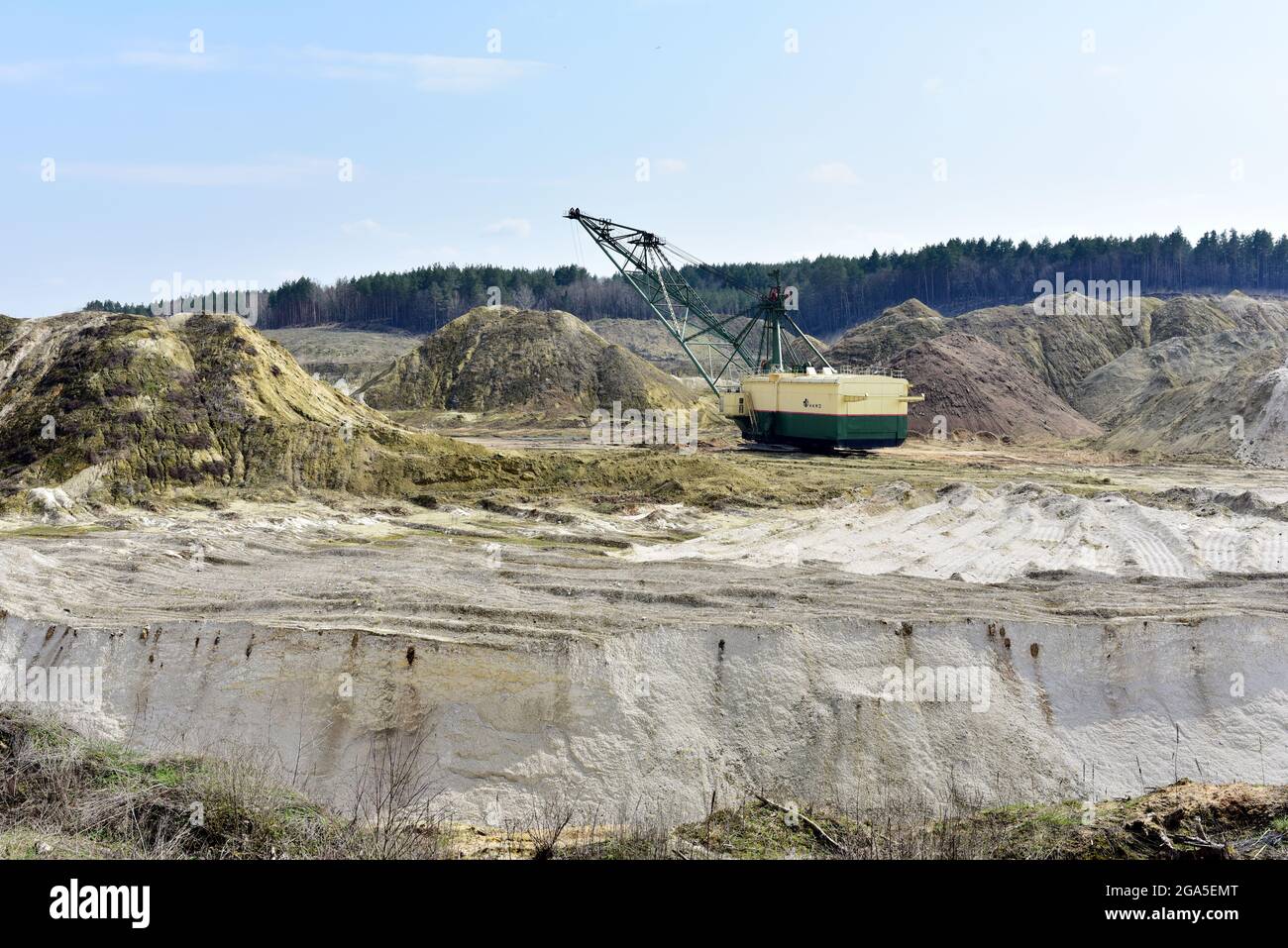 Largest Walking Dragline Excavator in the chalk quarry. Big Muskie in