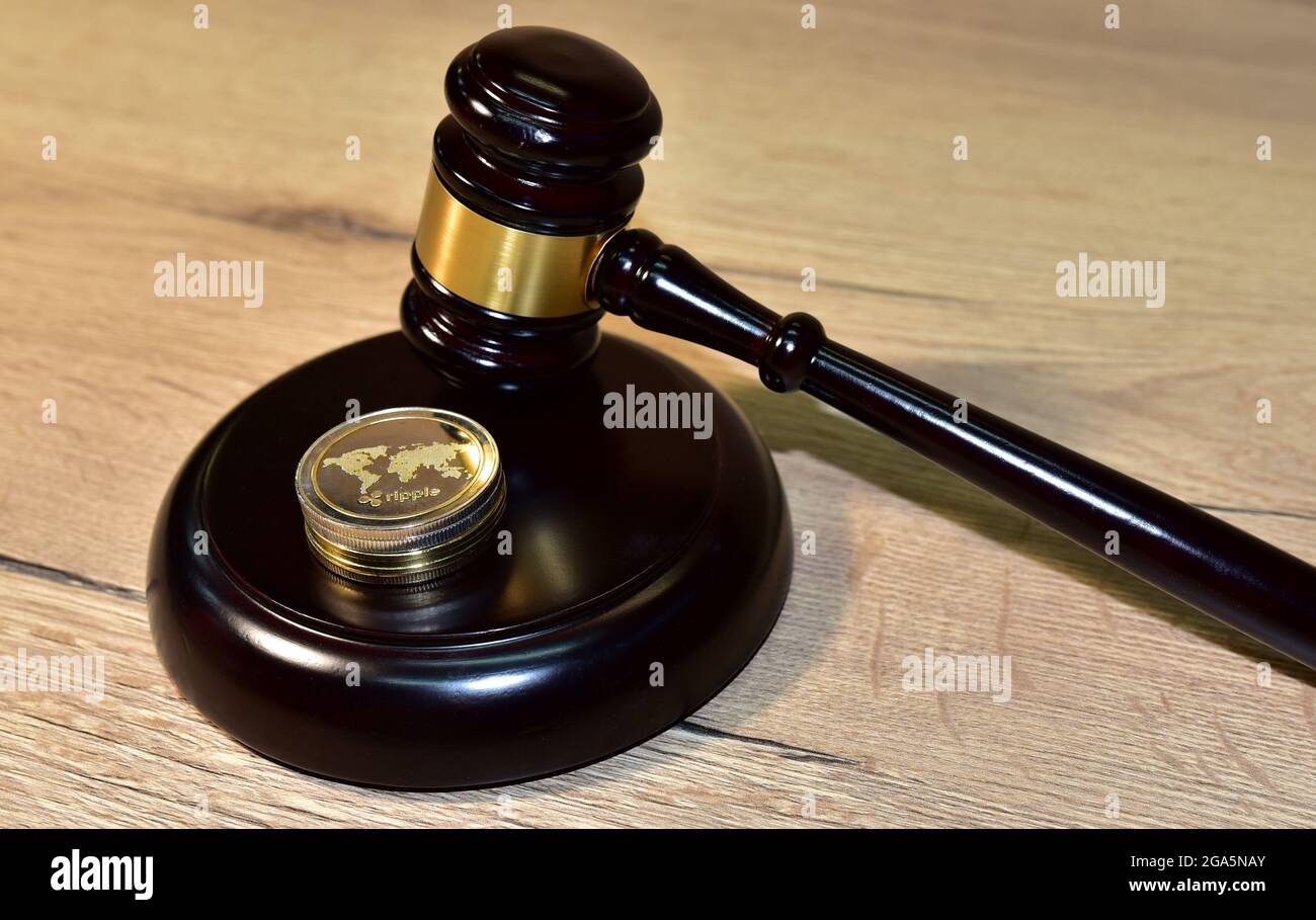 Judge hammer and Ethereum crypto coin. Justice courtroom. Ripple demands  Bitcoin and Ethereum docs from SEC amid legal fight. Delist сryptocurrency  tr Stock Photo - Alamy