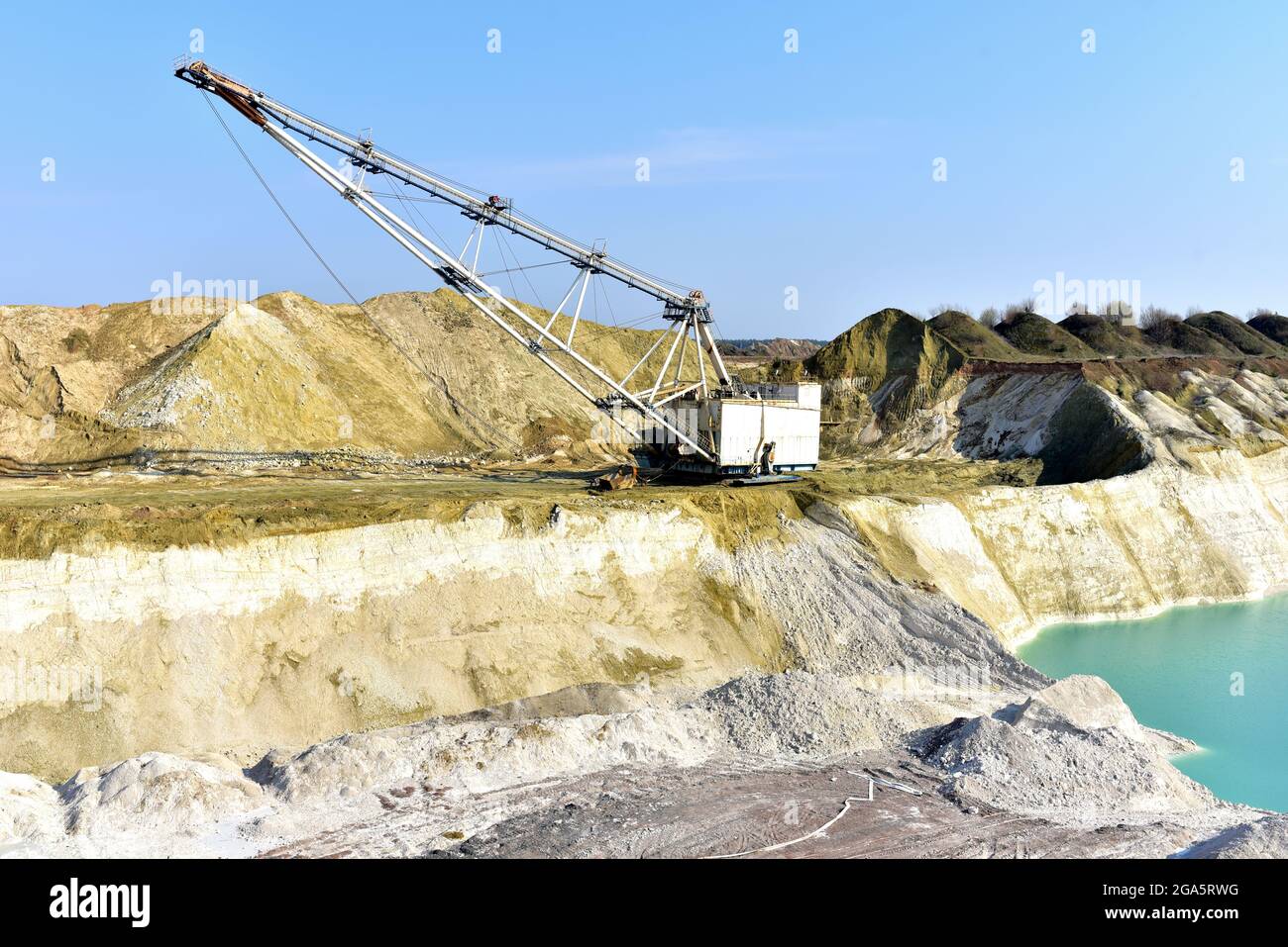 Largest Walking Dragline Excavator in the chalk quarry. Big Muskie in ...