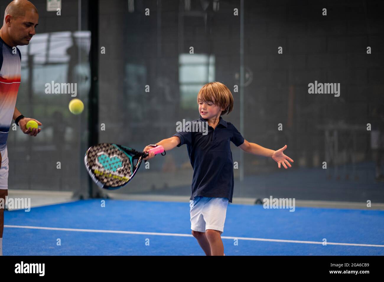Padel hi-res stock photography and images - Alamy