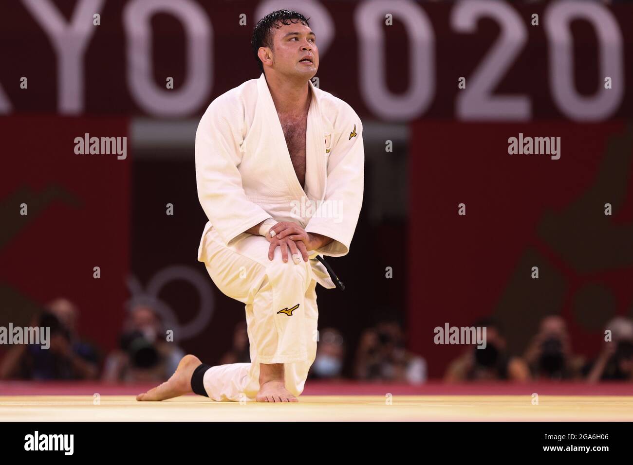 Tokio, Japan. 29th July, 2021. Judo: Olympia, 100 kg, men, final, Wolf (Japan) - Cho (South Korea), at the Nippon Budokan. Aaron Wolf kneels on the mat. Credit: Oliver Weiken/dpa/Alamy Live News Stock Photo