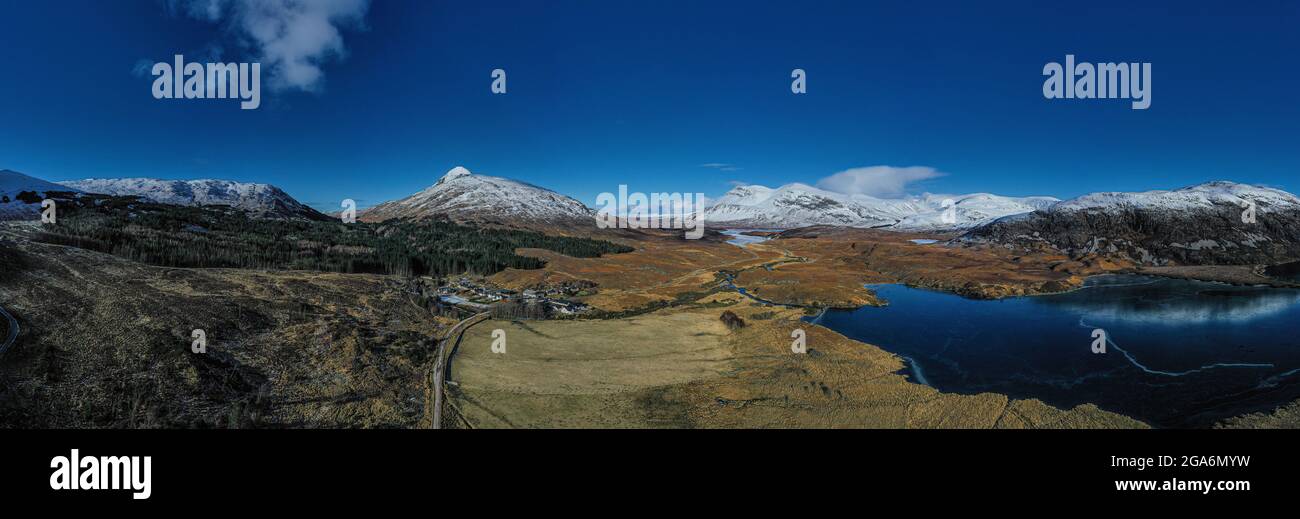 Achrary, by Loch nan Ealachan, with Ben Stack & Arkle mountains. Sutherland, Scotland. Stock Photo