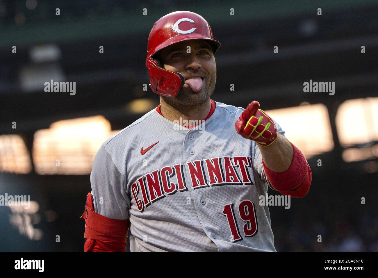 USA. 28th July, 2021. The Cincinnati Reds' Joey Votto reacts after hitting  a solo home run during the second inning against the Chicago Cubs on  Wednesday, July 28, 2021, at Wrigley Field