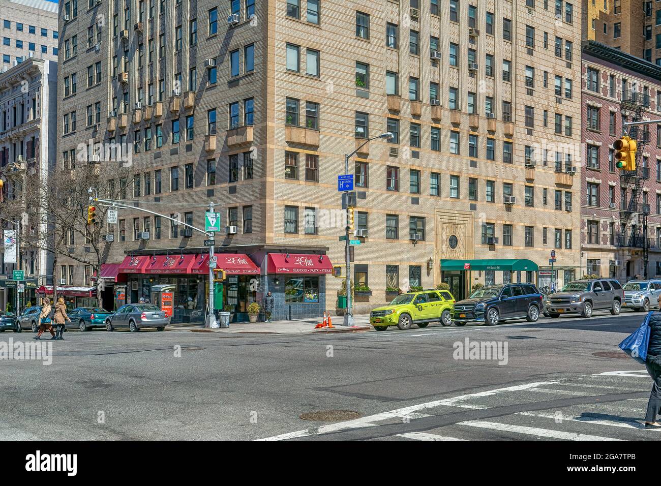 49 East 96th Street is a pre-war apartment building in the Carnegie ...