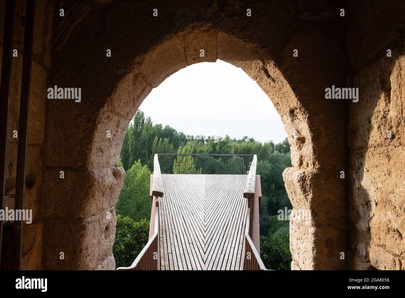 access arch to the viewpoint of San Miguel in Almazan, Soria Stock Photo