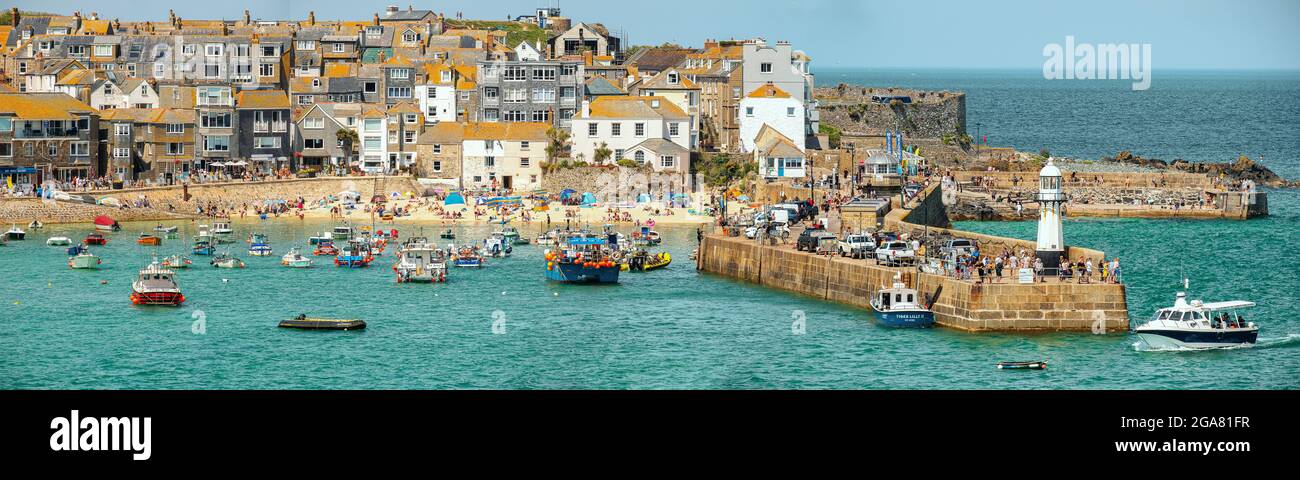 St Ives town and Harbour Stock Photo