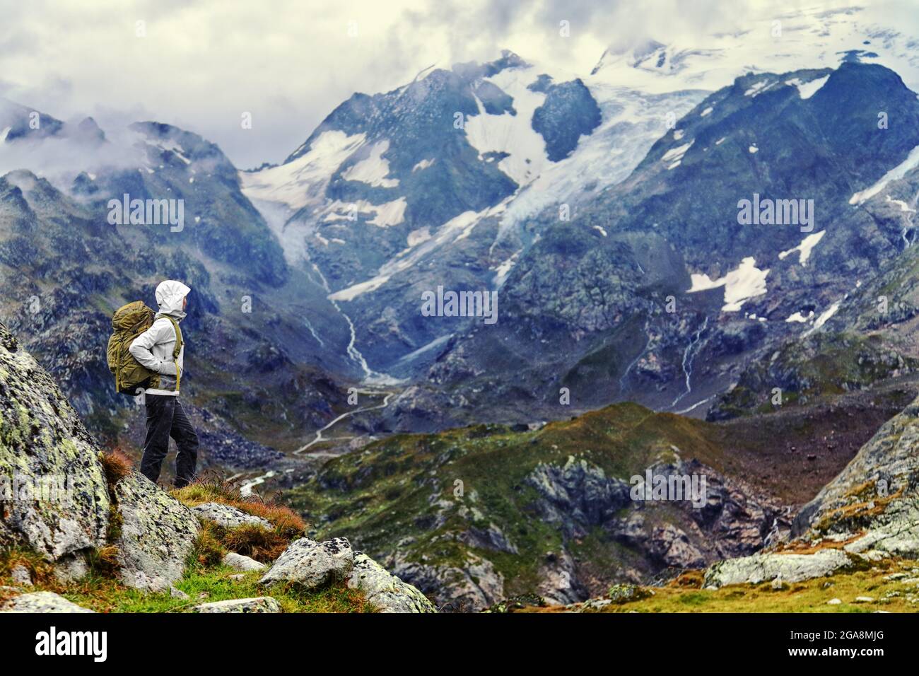 Female hiker on rocky hi-res stock photography and images - Alamy