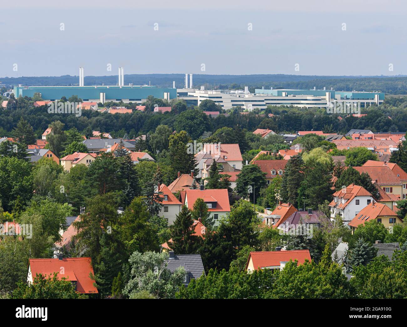 Dresden, Germany. 28th July, 2021. View of the company building of the chip manufacturer Globalfoundries. Credit: Robert Michael/dpa-Zentralbild/dpa/Alamy Live News Stock Photo