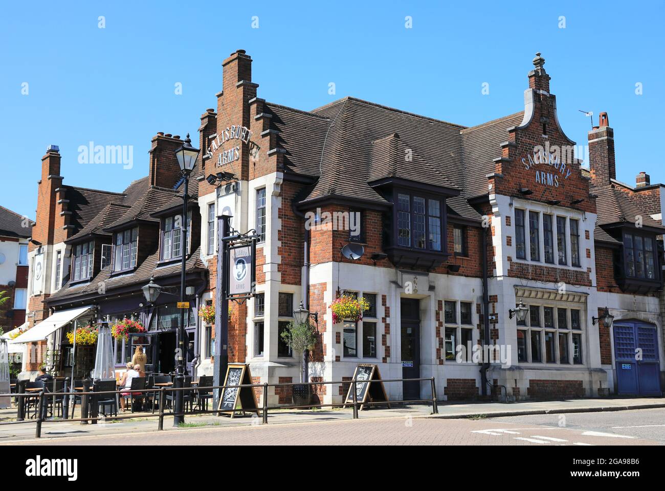 Winchmore hill north london hires stock photography and images Alamy