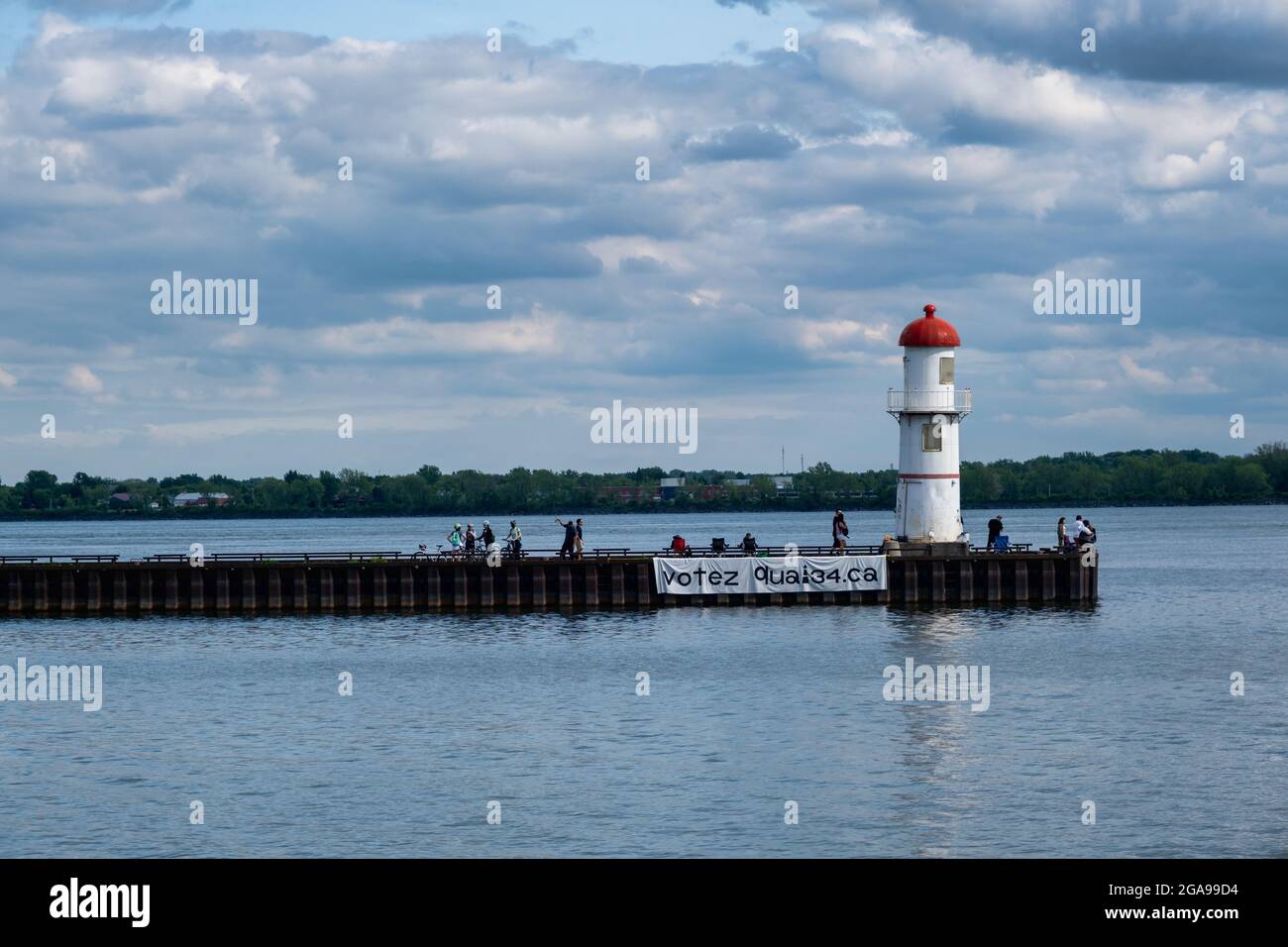 Lachine, CA 4 July 2021 Lighthouse in Lake Saint Louis Stock Photo