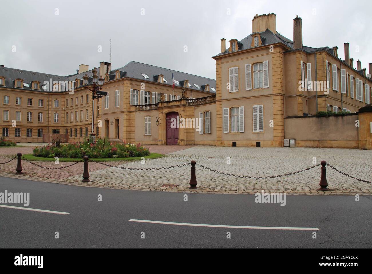 préfecture (ancient palace ?) in metz in lorraine (france Stock Photo