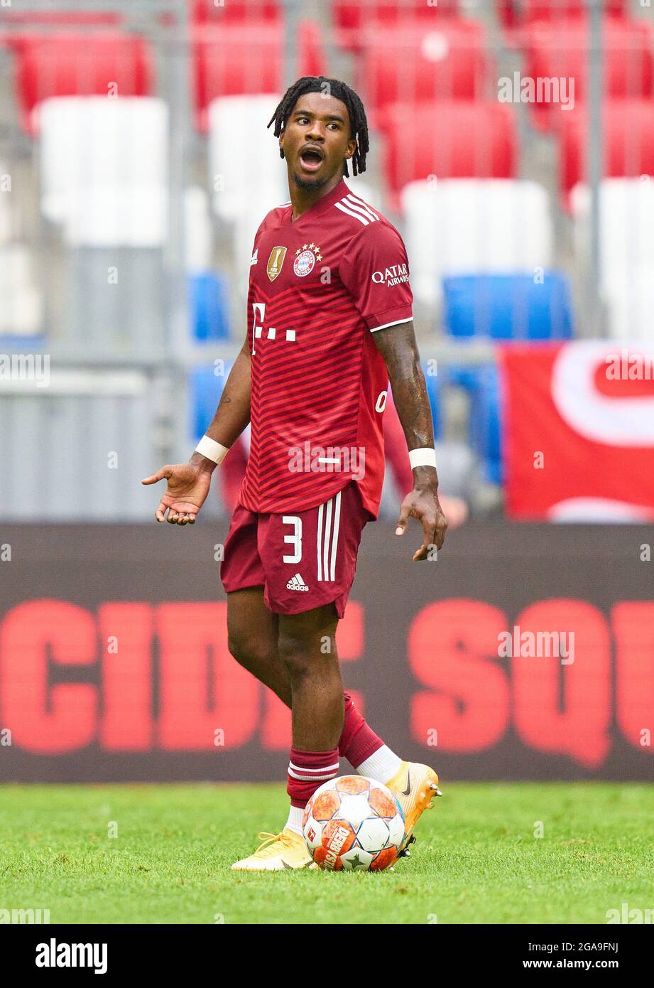 Omar Richards, FCB 3 in the friendly match FC BAYERN MUENCHEN - BORUSSIA  MÖNCHENGLADBACH 0-2 on