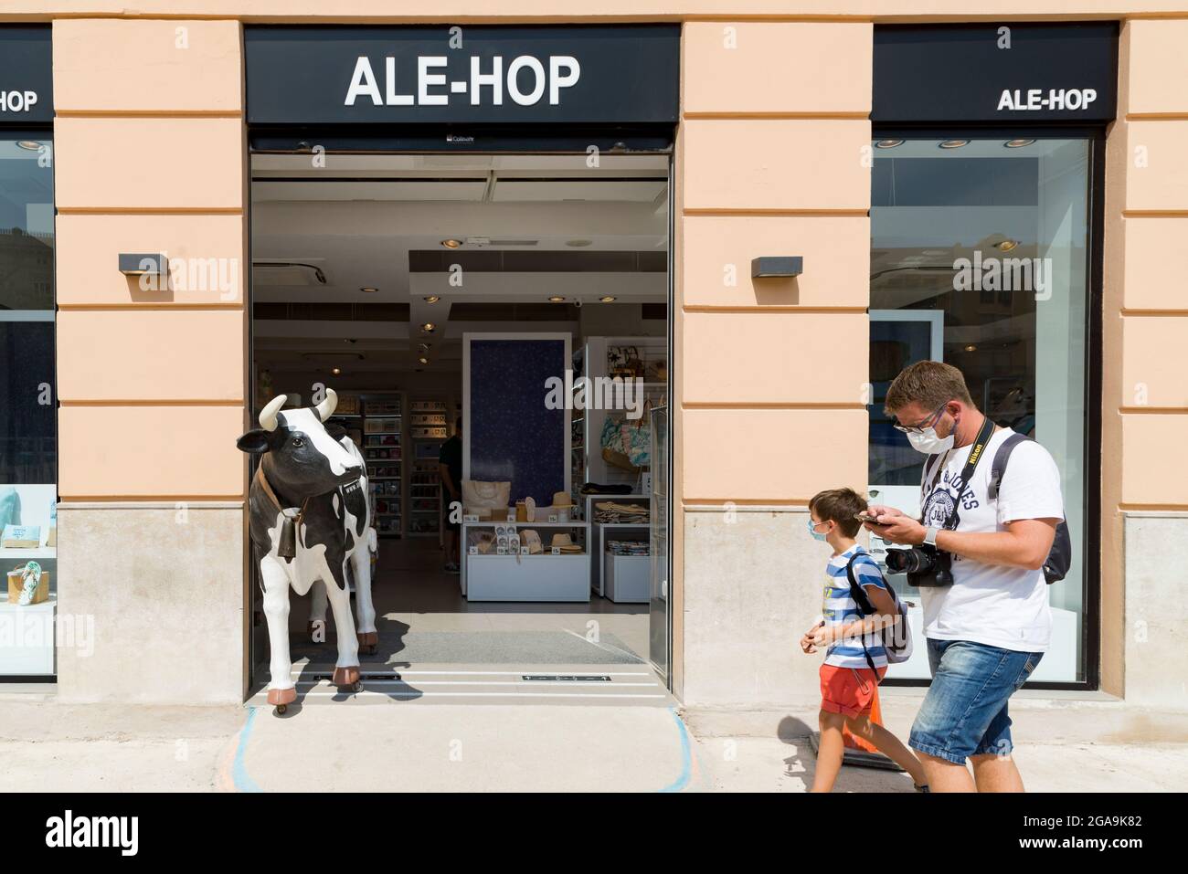 Ale hop hi-res stock photography and images - Alamy