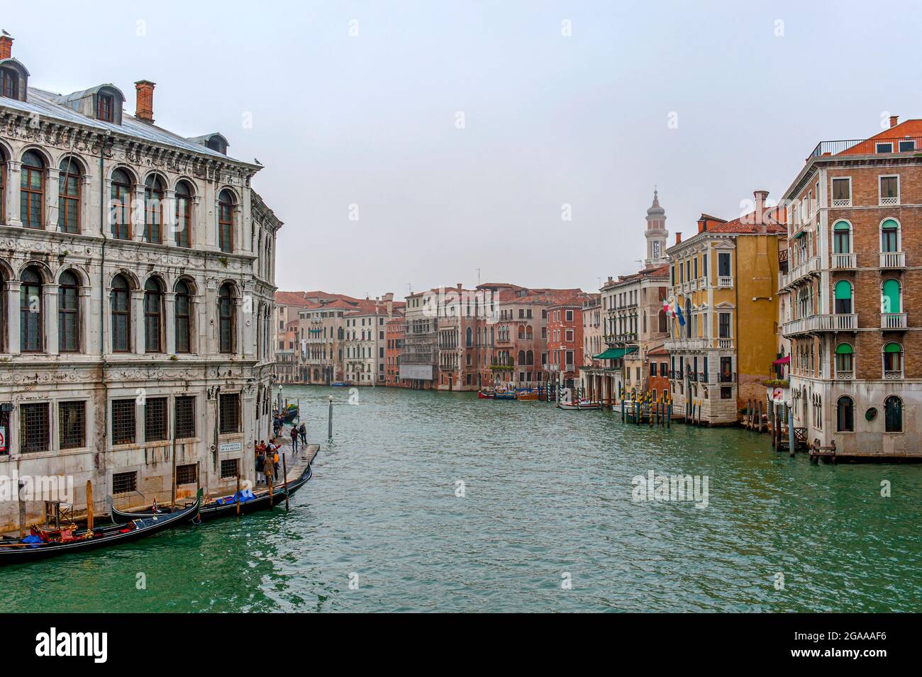 Empty grand canal hi-res stock photography and images - Alamy