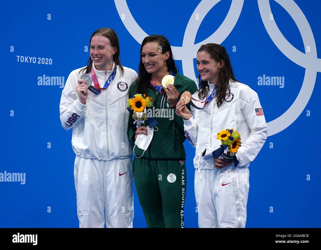 USA's Lilly King, silver, South Africa's Tatjana Schoenmaker, gold, and USA's Annie Lazor, bronze, on the podium after the Women's 200m Breaststroke Final at Tokyo Aquatics Centre on the seventh day of the Tokyo 2020 Olympic Games in Japan. Picture date: Friday July 30, 2021. Stock Photo