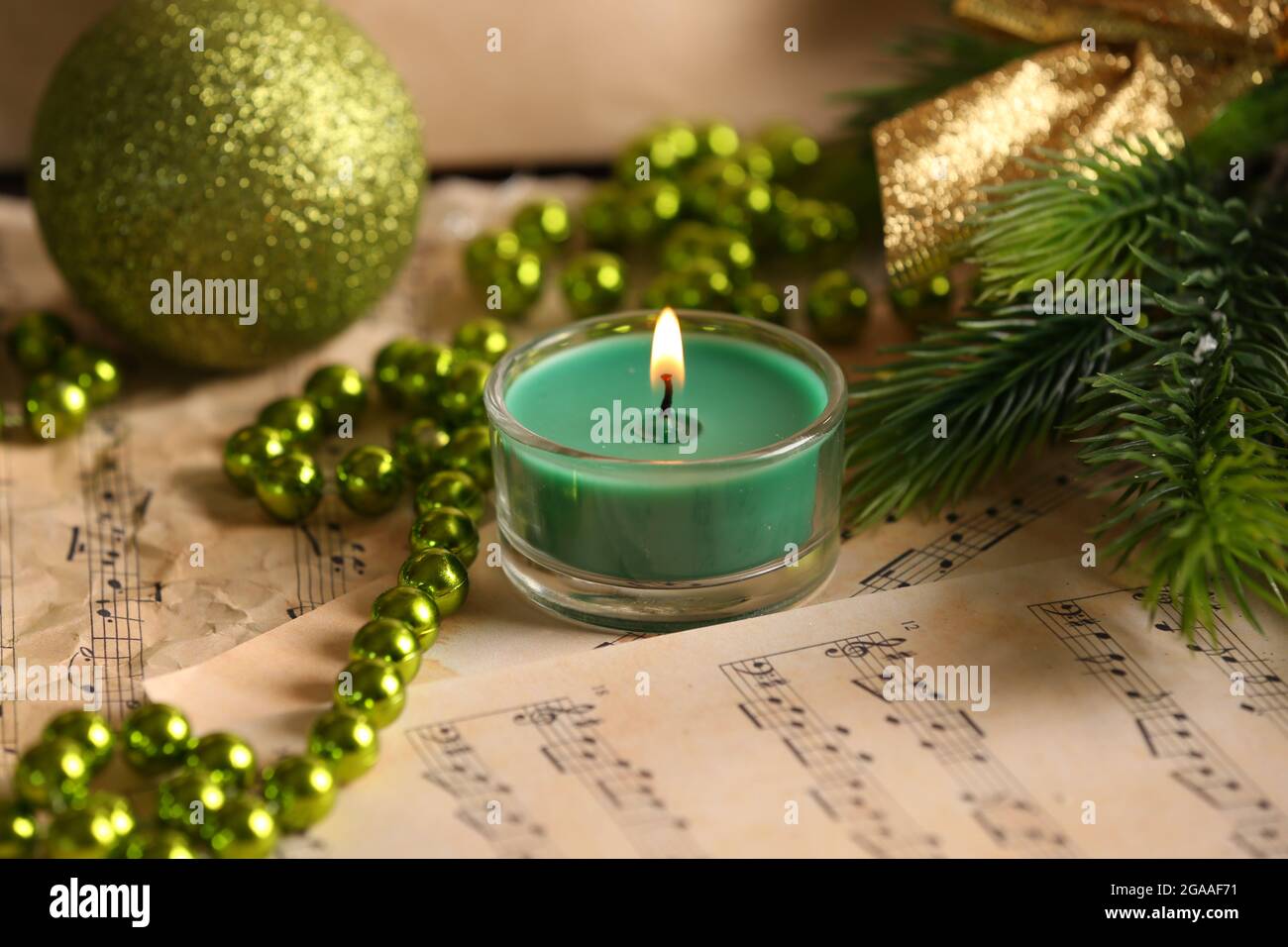 Music notes with Christmas decoration close up Stock Photo - Alamy