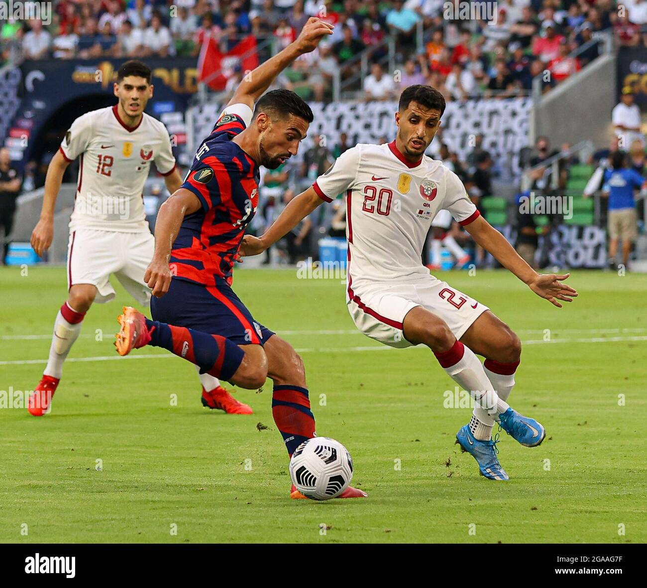 Austin Texas Usa 29th July 21 United States Midfielder Sebastian Lletget 17 Moves The Ball Against Qatar Midfielder Abdullah Al Ahrak During The Second Half Of The Concacaf Gold Cup Semifinal Austin Texas Usa 29th July 21 United States Midfielder Sebastian Lletget 17 Moves The Ball Against Qatar Midfielder Abdullah Al Ahrak During The Second Half Of The Concacaf Gold Cup Semifinal