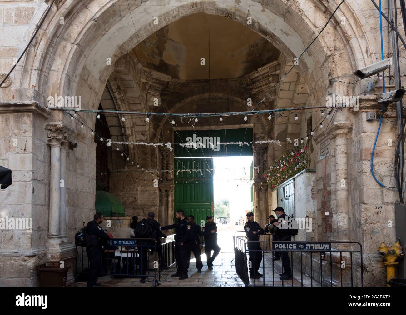 Israeli Police stand guard at the Chain Gate (Arabic, Bab as-Silsileh ) located on the western flank of the Temple Mount known as The Noble Sanctuary and to Muslims as the Haram esh-Sharif in the Old City East Jerusalem Israel Stock Photo