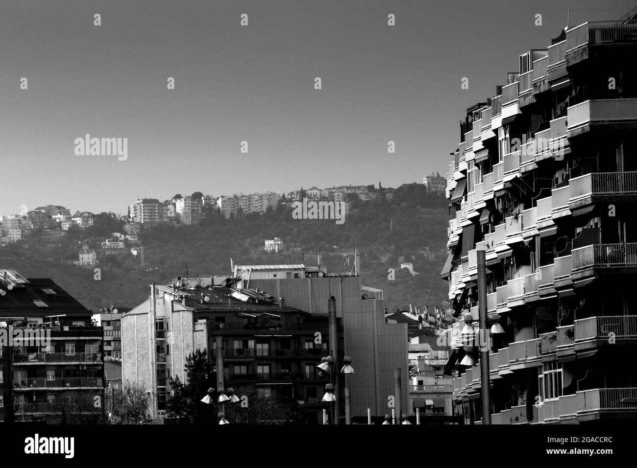 Panoramic view high buildings Black and White Stock Photos & Images - Alamy