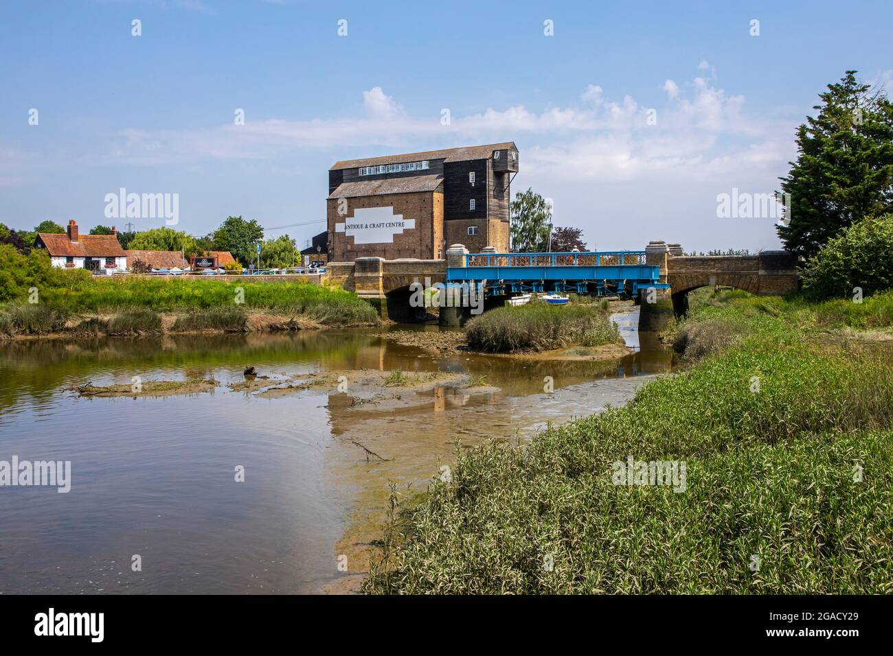 Wickford village hi-res stock photography and images - Alamy