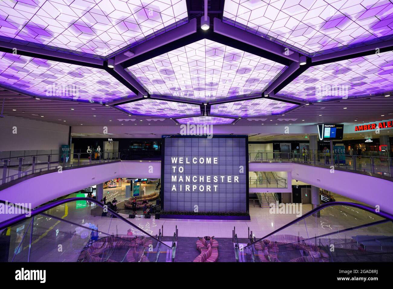 The newly refurbished Terminal 2 at Manchester Airport Stock Photo Alamy
