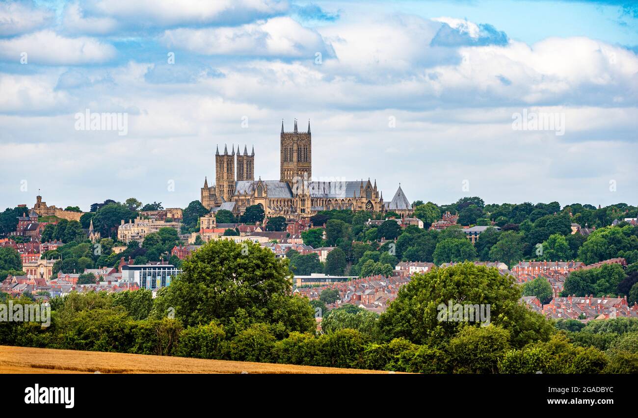 Lincoln Cathedral, Lincoln Minster, or The Cathedral Church of the Blessed Virgin Mary of Lincoln - Viewed from Canwick Stock Photo