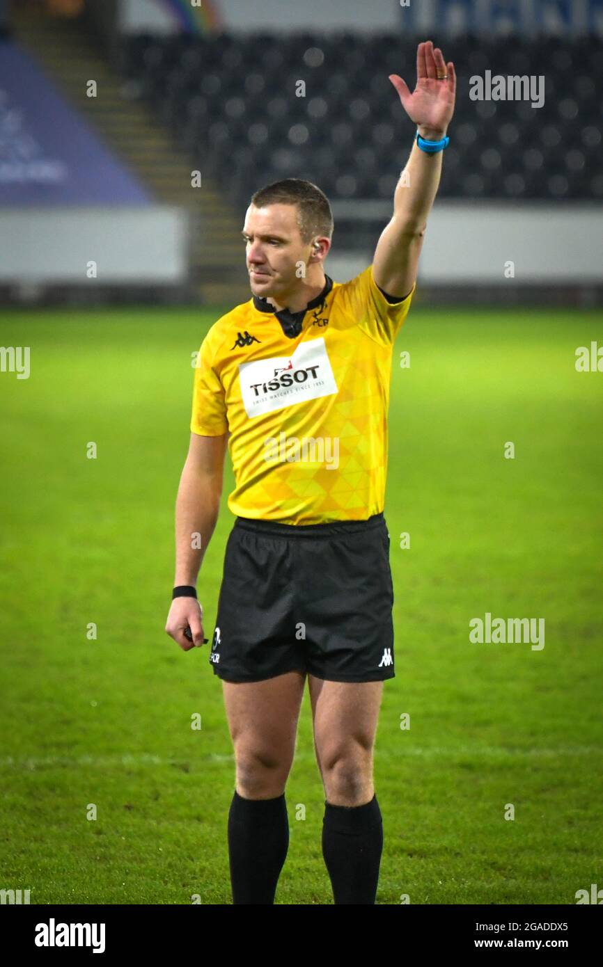 Swansea, Wales. 12 December, 2020. Match Referee Tom Foley during the European Rugby Challenge Cup Preliminary Stage match between Ospreys and Castres Olympique at the Liberty Stadium in Swansea, Wales, UK on 12, December 2020. Sporting stadiums around the UK remain under strict restrictions due to the Coronavirus Pandemic as Government social distancing laws prohibit fans inside venues resulting in games being played behind closed doors. Credit: Duncan Thomas/Majestic Media/Alamy Live News. Stock Photo