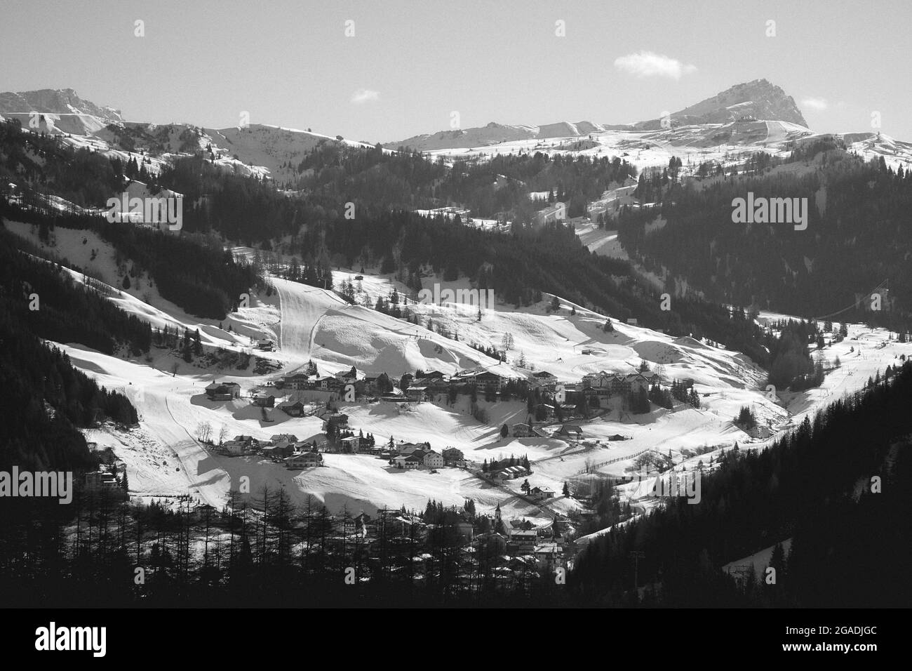 Skiing dolomites Black and White Stock Photos & Images - Alamy