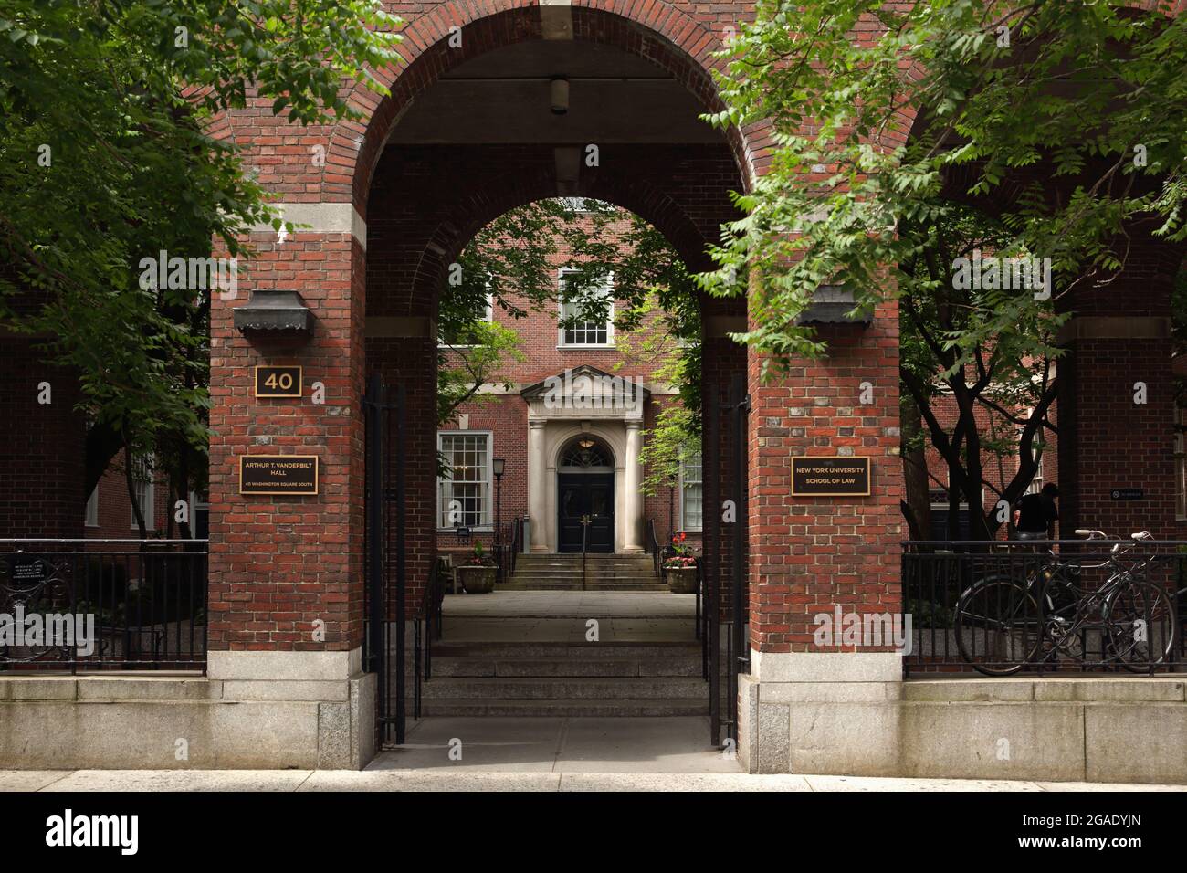 Nyu law school building hires stock photography and images Alamy