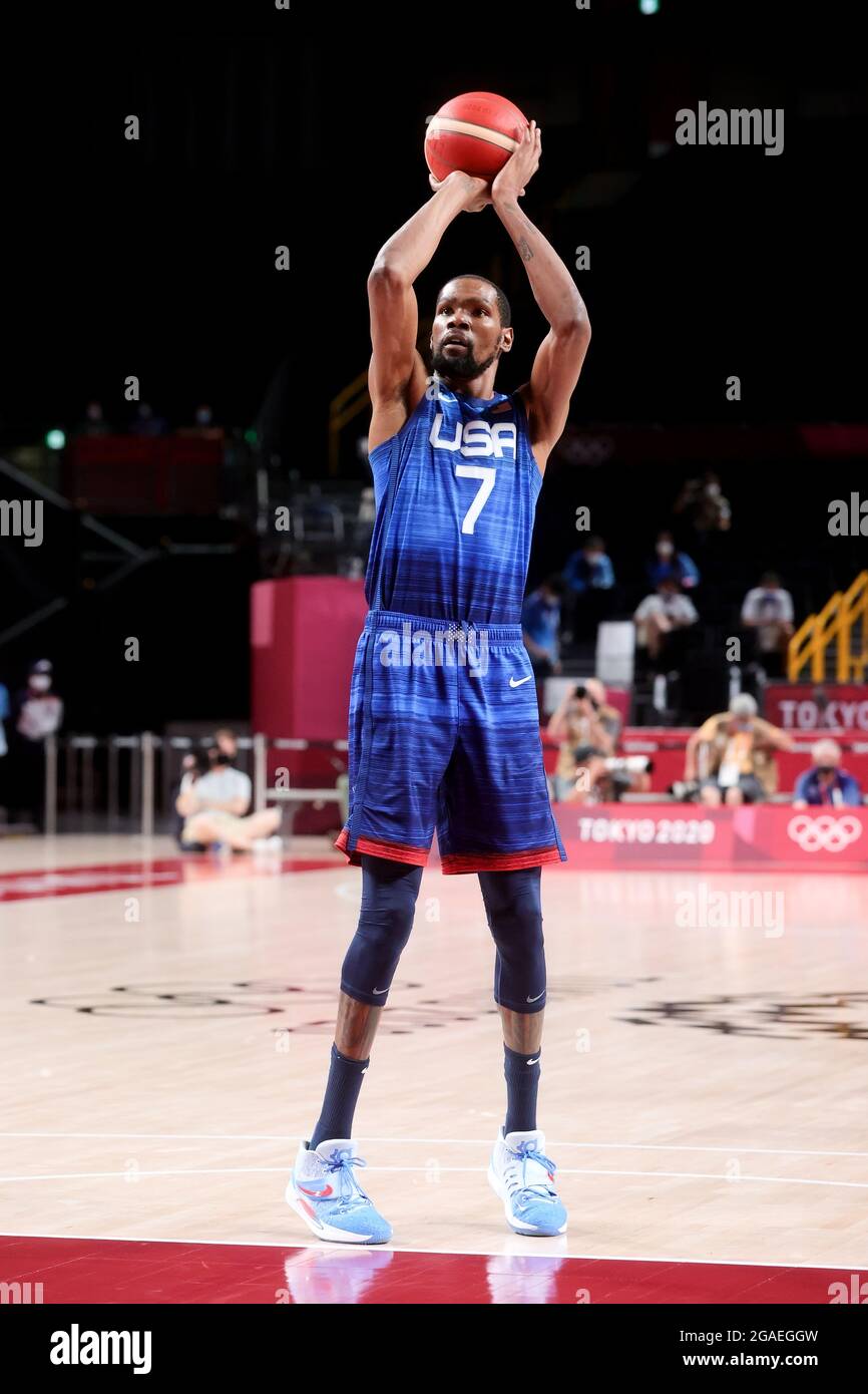 Tokyo, Japan, 25 July, 2021. Kevin Durant of Team United States takes a  shot from the free throw line during the Men's Basketball Preliminary Round  Group A - Match 4 between France