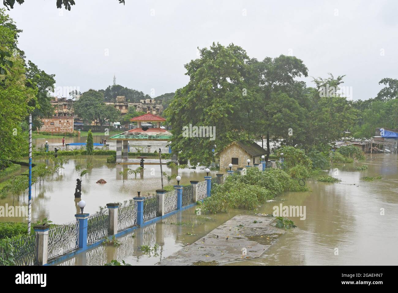 Burdwan, West Bengal / India : In Burdwan civic town areas uncountable ...