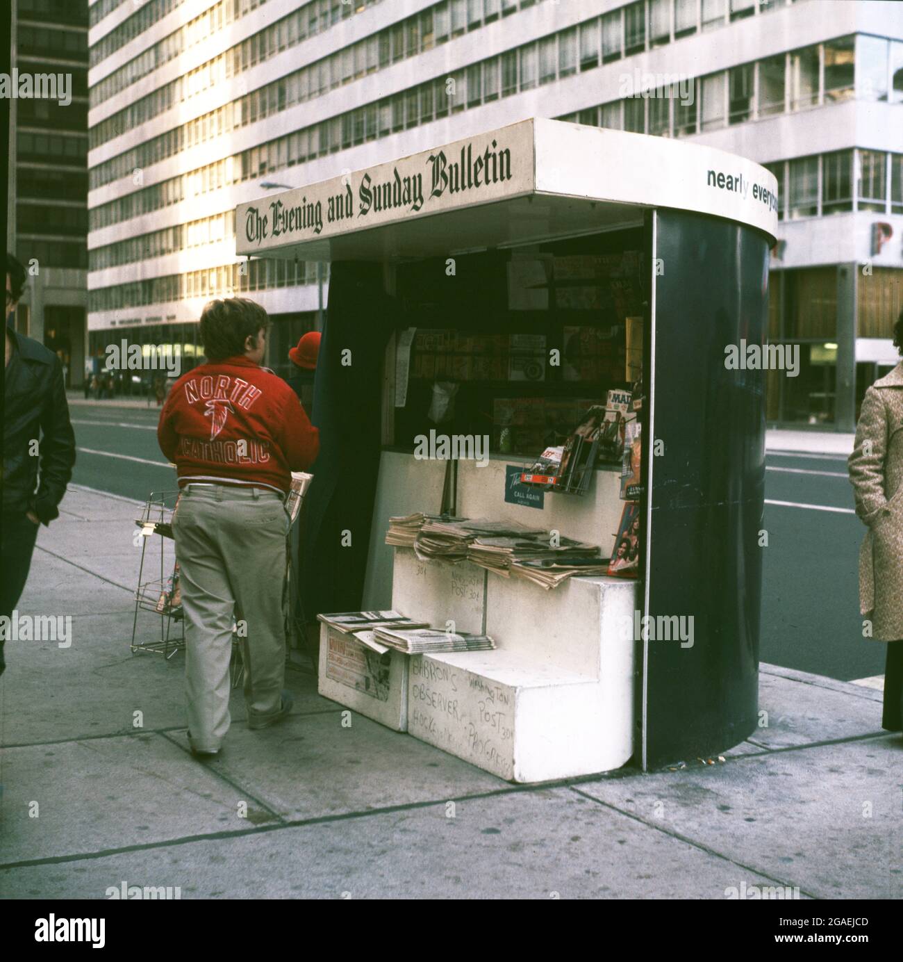 Newsstand, Philadelphia PA, USA, 1976 Stock Photo