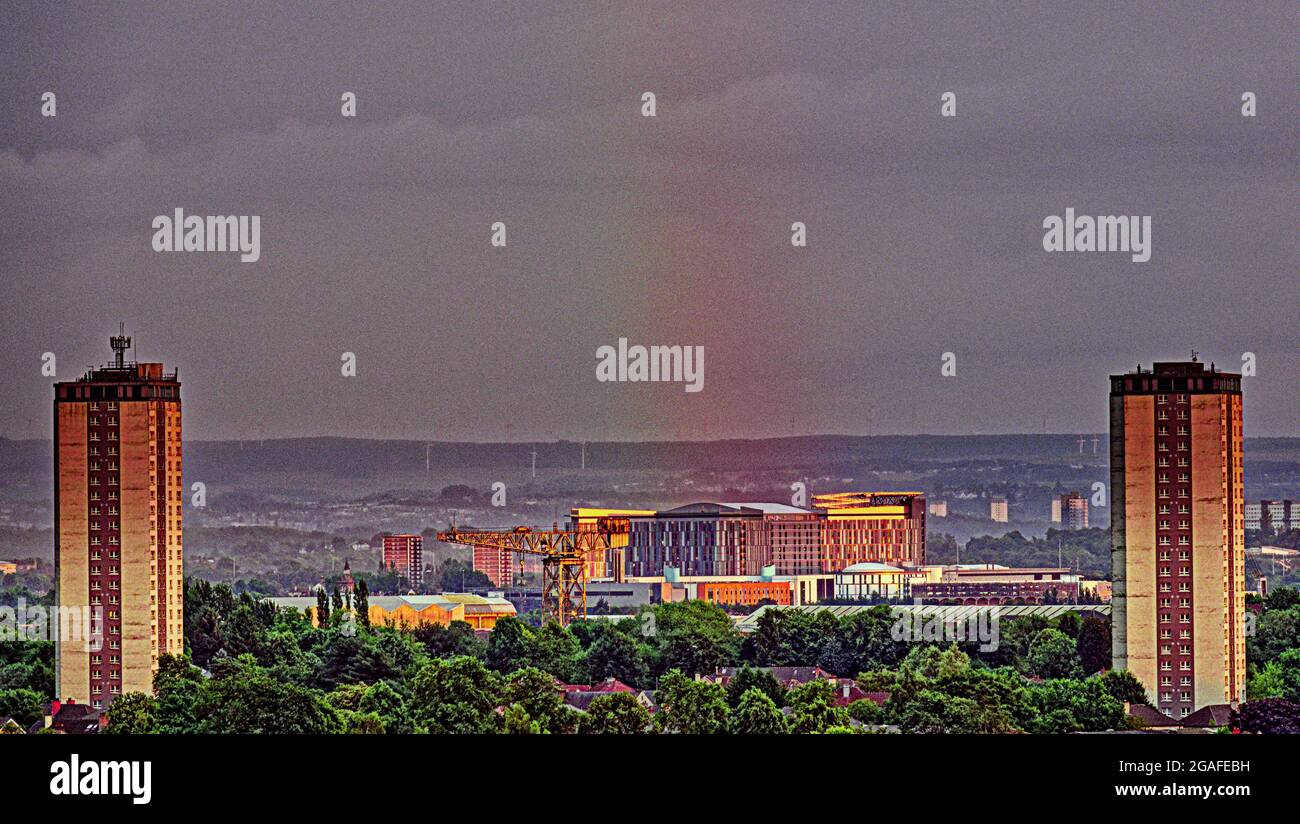 Glasgow, Scotland, 30th  July, 2021. UK  Weather:  Rainbow sunset on queen Elizabeth hospital in govan a very unusual occurrence makes you think something special deserves such a blessing .  Credit: Gerard Ferry/Alamy Live News Stock Photo