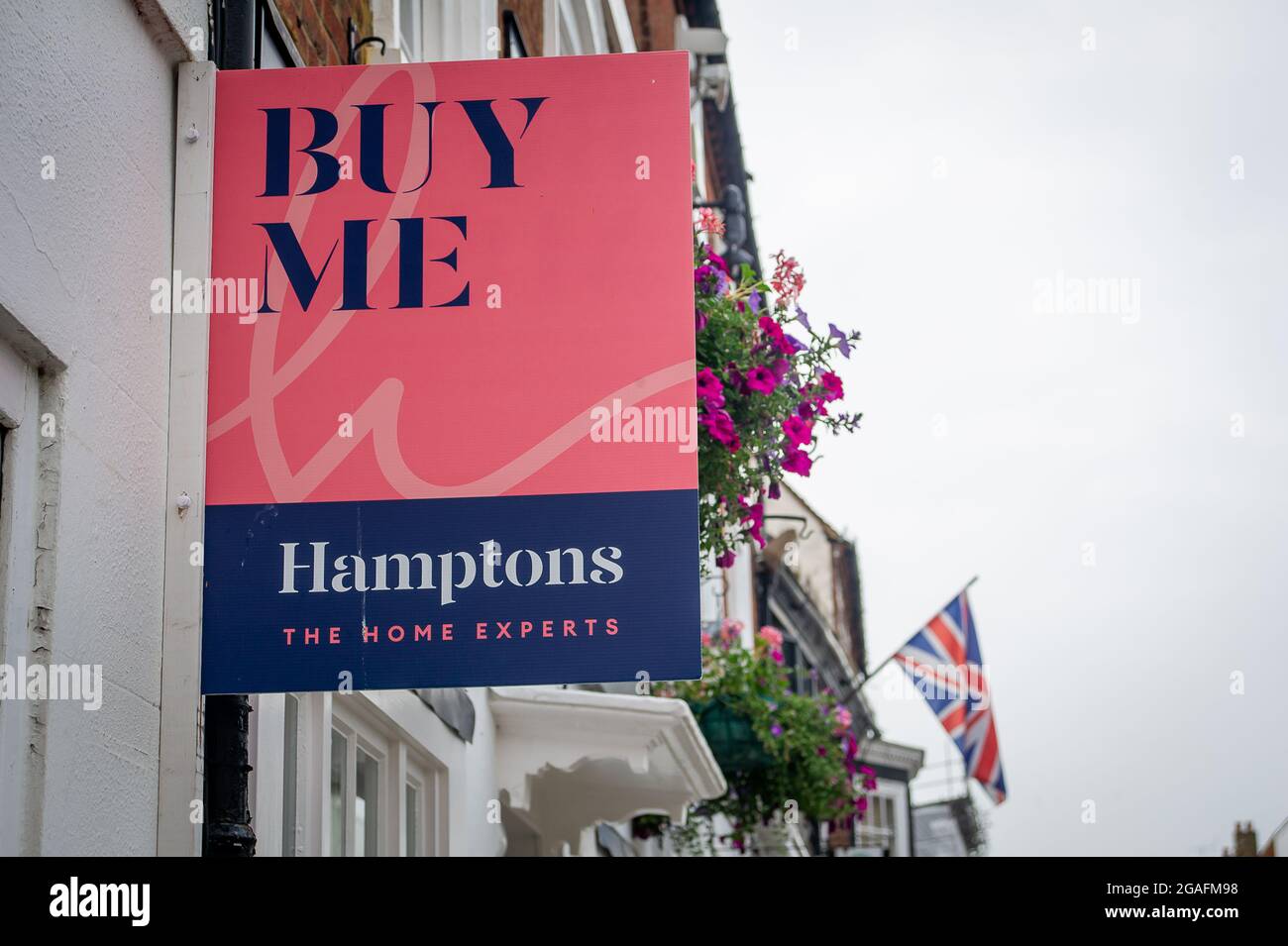 Non market housing hires stock photography and images Alamy