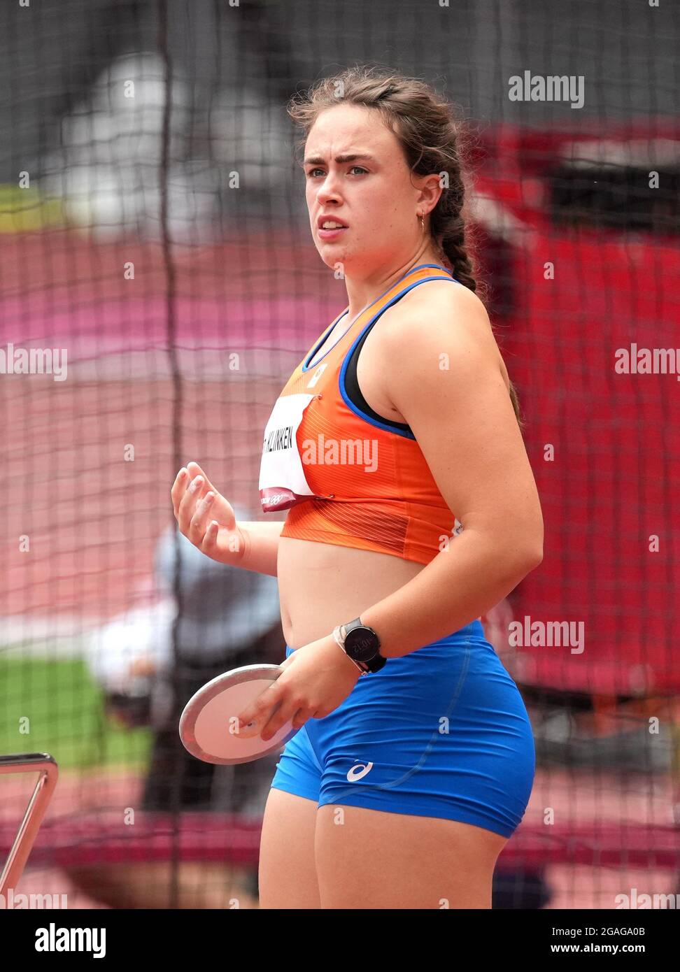 Netherlands' Jorinde van Klinken in Women's Discus Throw Qualification at  Olympic Stadium on the eighth day of the Tokyo 2020 Olympic Games in Japan.  Picture date: Saturday July 31, 2021 Stock Photo - Alamy