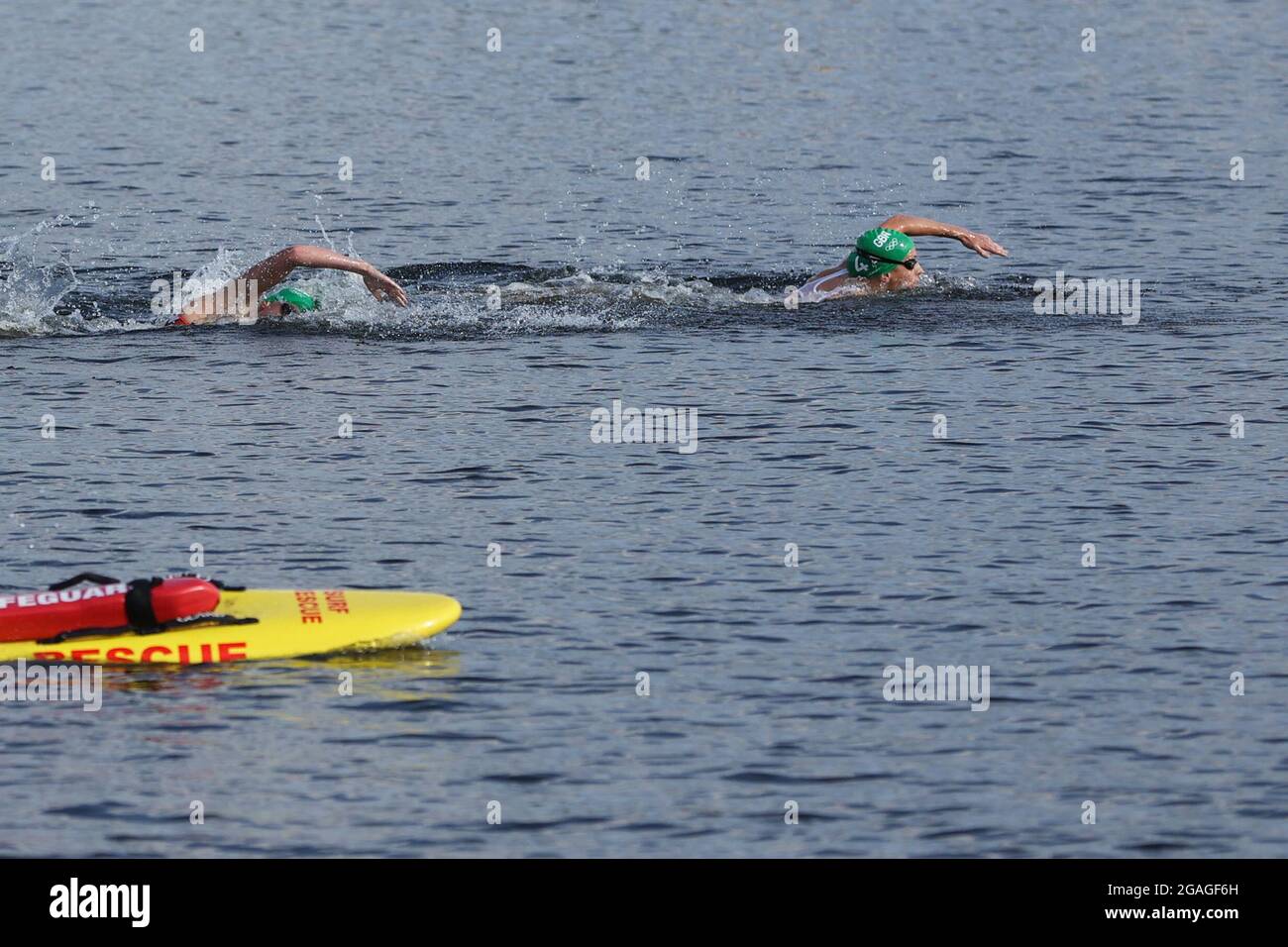 Tokyo, Japan. 31st July, 2021. Jessica Learmonth (R) of Great Britain competes during the triathlon mixed relay of the Tokyo 2020 Olympic Games in Tokyo, Japan, July 31, 2021. Credit: Zheng Huansong/Xinhua/Alamy Live News Stock Photo