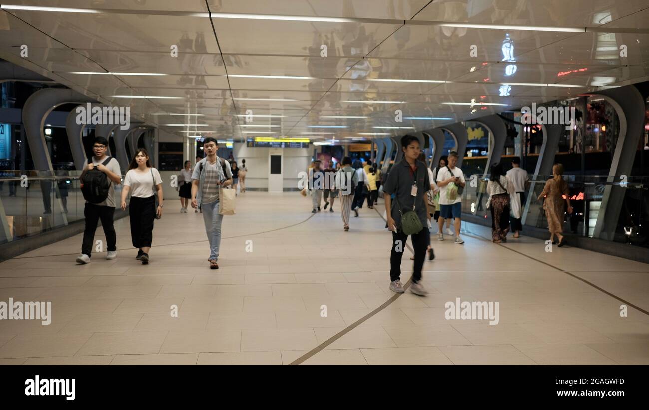 Phrom Phong Bts Hi Res Stock Photography And Images Alamy Phrom Phong Bts Hi Res Stock Photography And Images Alamy
