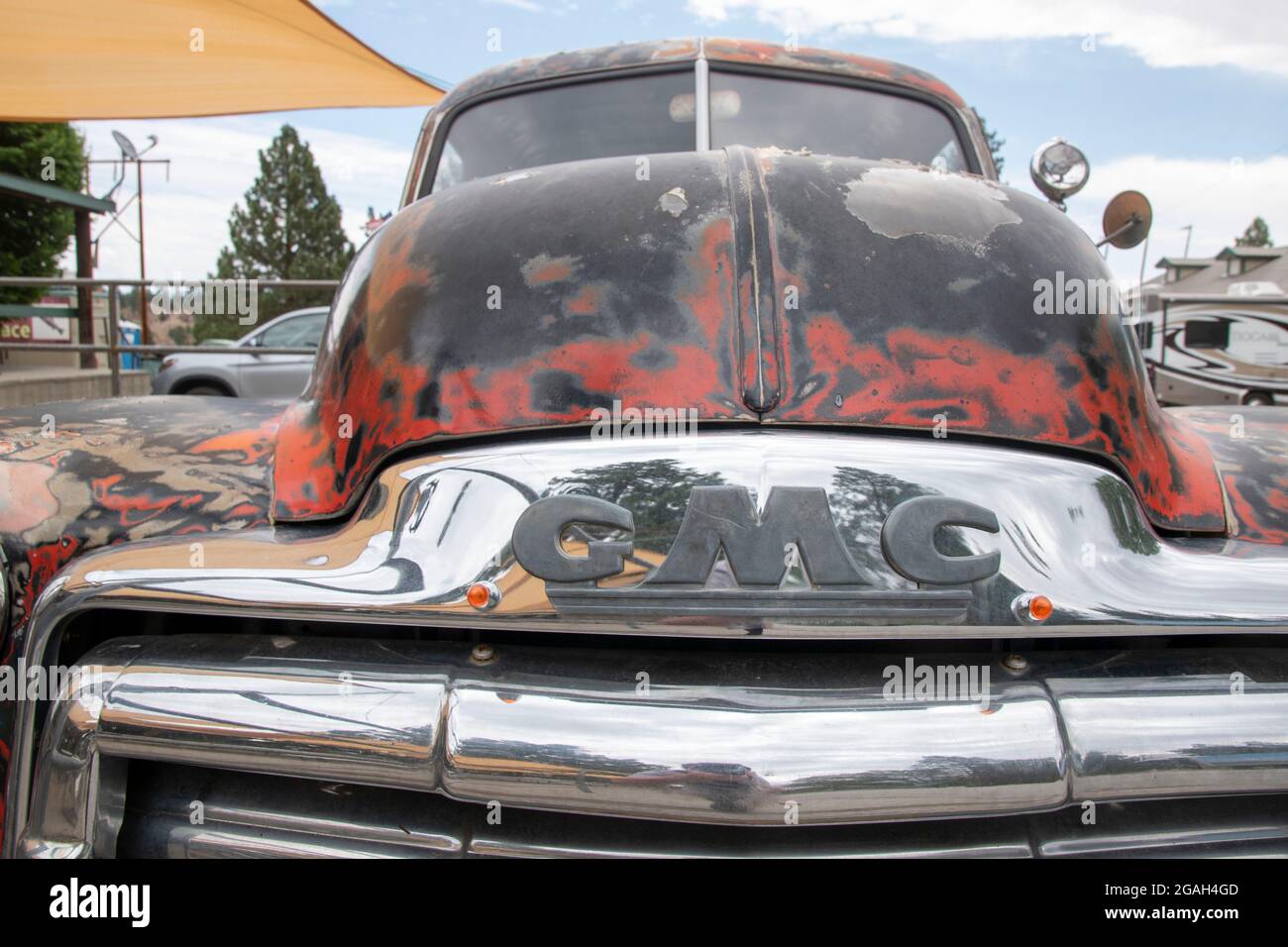 Sherwin Grade This truck sits in front of Toms Place at the top of Sherwin Grade in ...