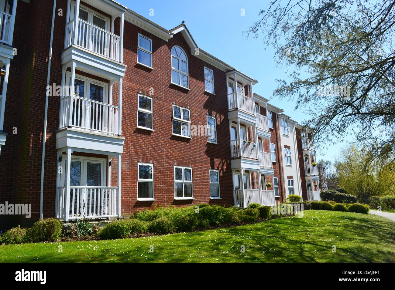 Flats at Watermead, Aylesbury, Buckinghamshire, England, UK Stock Photo