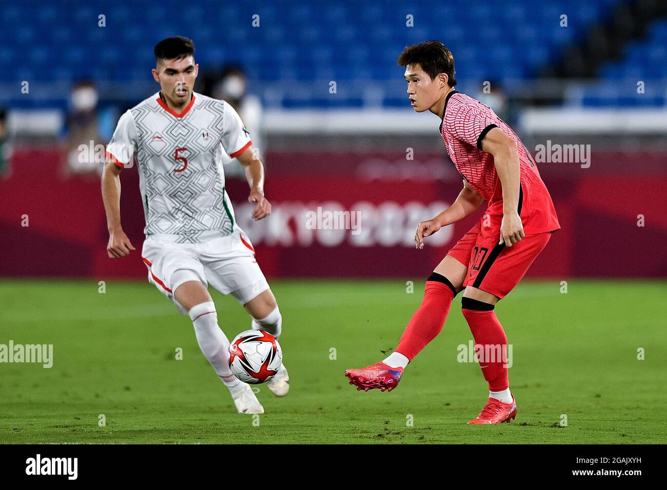 Yokohama Japan July 31 Johan Vasquez Of Mexico And Dong Gyeong Lee Of South Korea During The Tokyo 2020 Olympic Mens Football Tournament Quarter Final Match Between South Korea And Mexico At