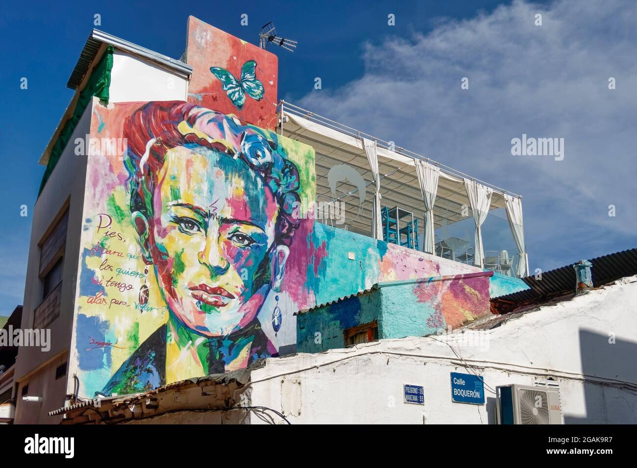 Graffiti von Frida Khalo , Malaga, Costa del Sol, Provinz Malaga, Andalusien, Spanien, Europa, Stock Photo