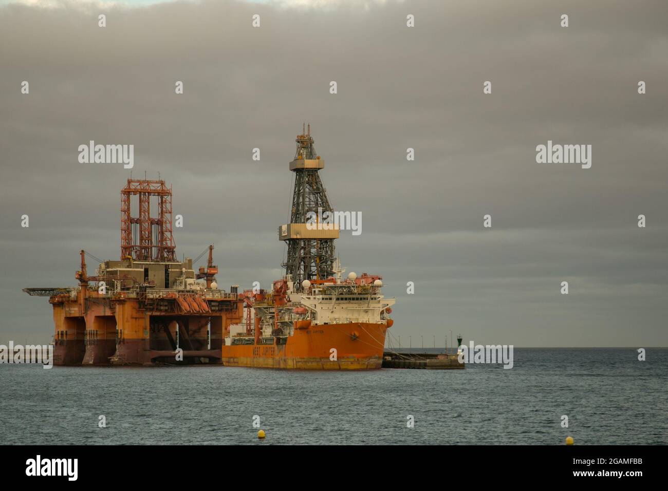 West Jupiter drill ship (IMO 9655030) sailing under the flag of Panama