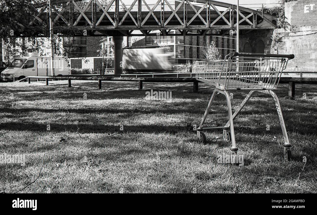 Abandoned shopping trolley, Glasgow, Scotland Stock Photo