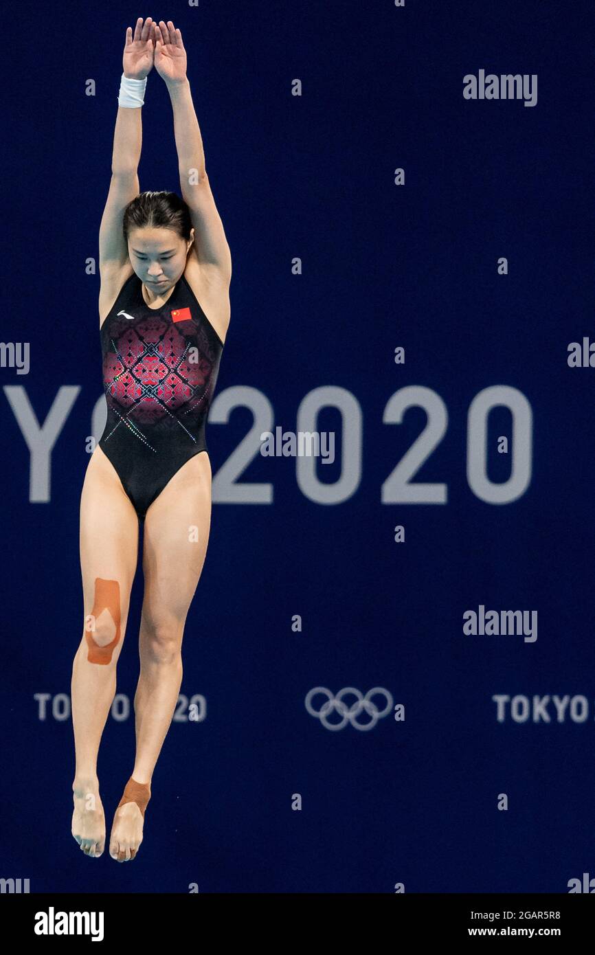 TOKYO, JAPAN - JULY 31: Wang Han of China competing during the WOMEN DIVING - 3 METRES SPRINGBOARD SEMIFINAL at the Tokyo 2020 Olympic Games  at Aquat Stock Photo