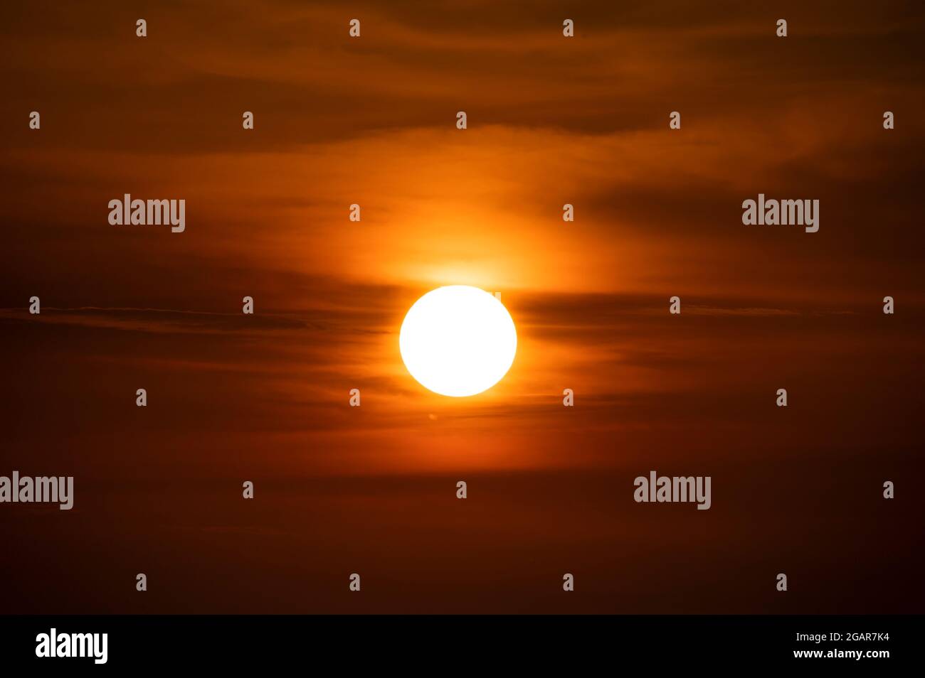 Dramatic sunset sky with clouds Stock Photo - Alamy