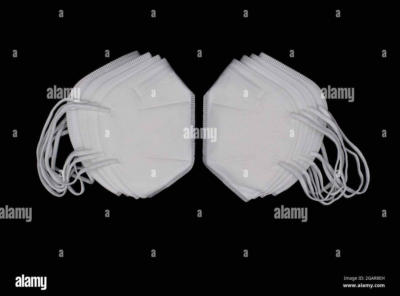 Black white face masks hi-res stock photography and images - Alamy