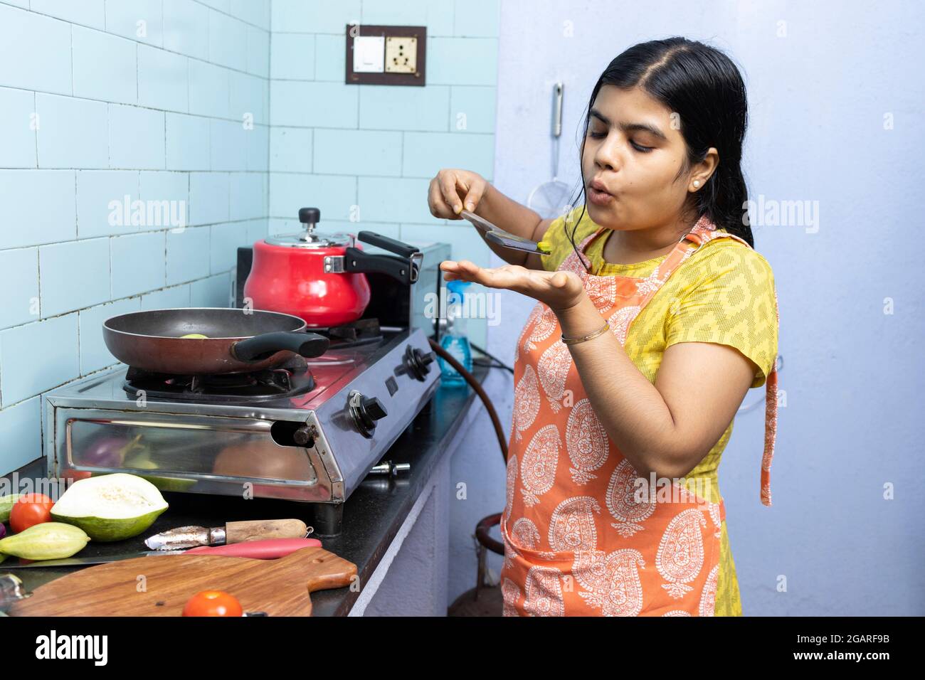 Cooking class india hires stock photography and images Alamy
