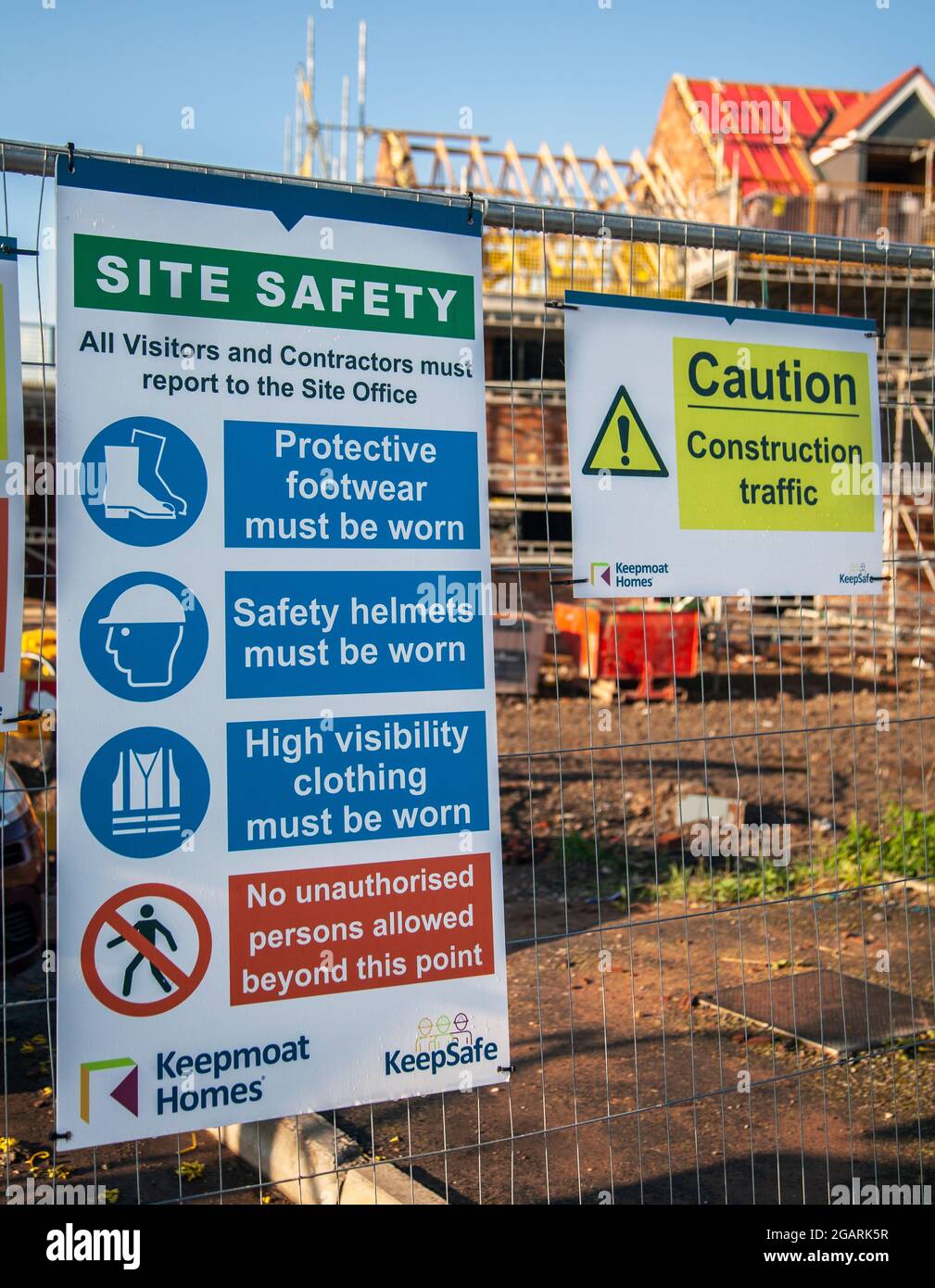'Site Safety' KeepMoat Homes new housing development construction site. PPE Health & Safety Regulations for employees working on building site. Stock Photo